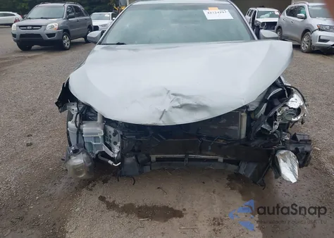2015 Toyota Camry Le z USA, uszkodzony, nr VIN 4T1BF1FK0FU928636